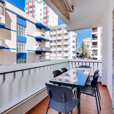 Al - Apartamento Egas Moniz Quarteira Luaran gambar
